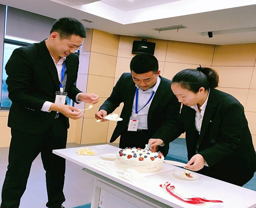 蘇州昱騰人力資源外包服務公司—10月優(yōu)秀員工表彰大會