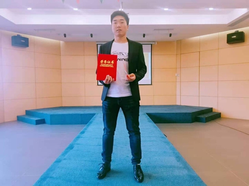 蘇州昱騰人力資源外包服務(wù)公司—優(yōu)秀員工表彰月會如約而至